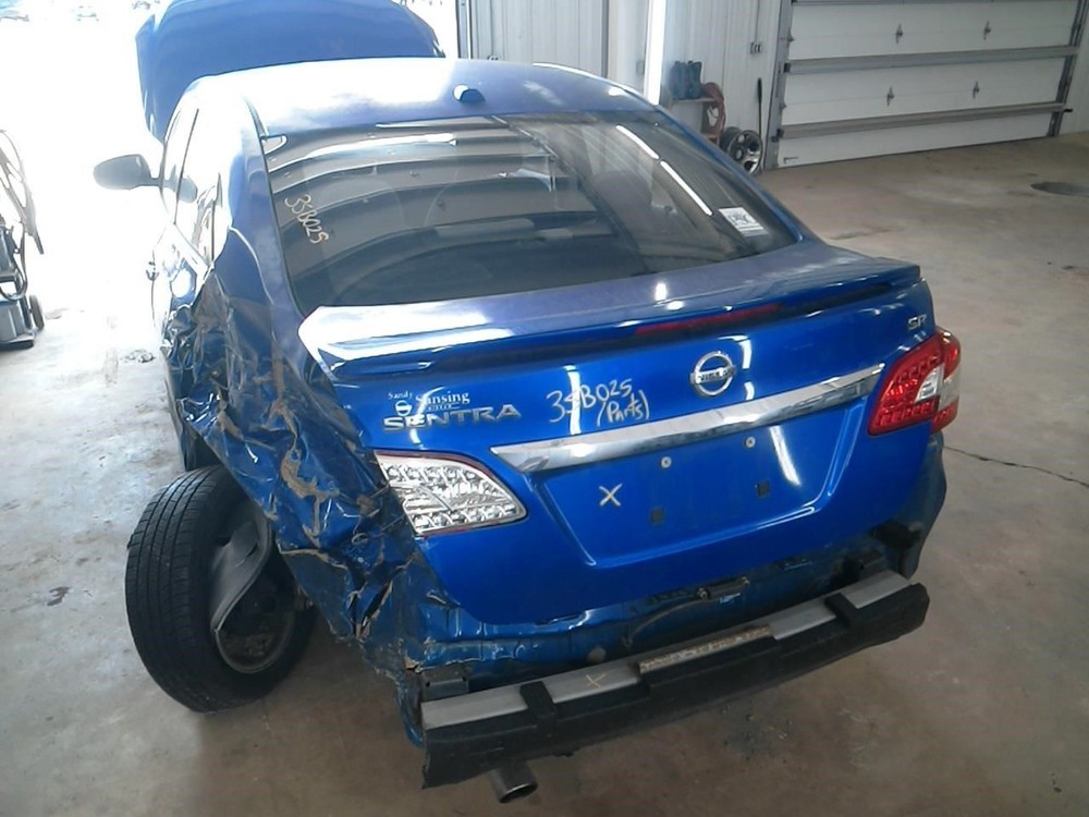 Passenger Right Front Spindle/Knuckle Fits 11-25 LEAF 104965190
