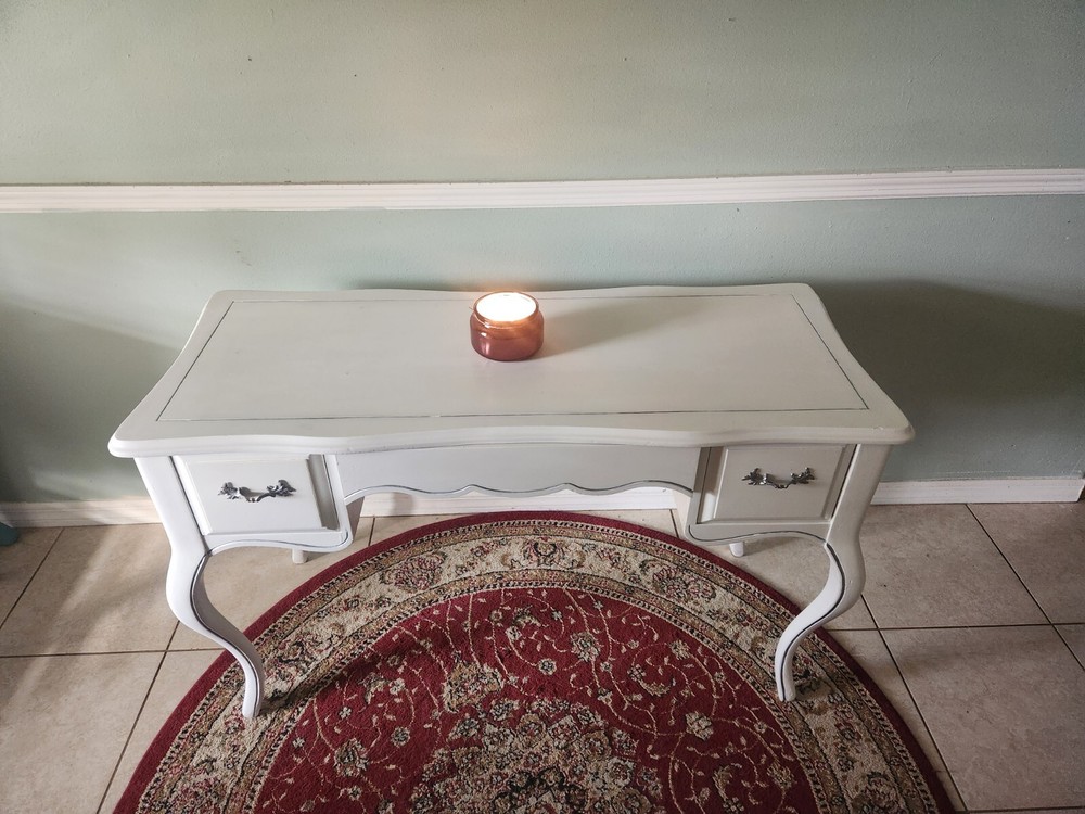 Vintage Desk/vanity