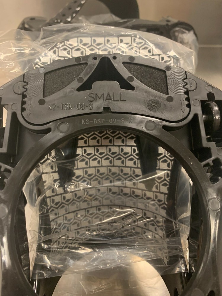 LIQUID LQ1000 Snowboard Bindings Small 2-5