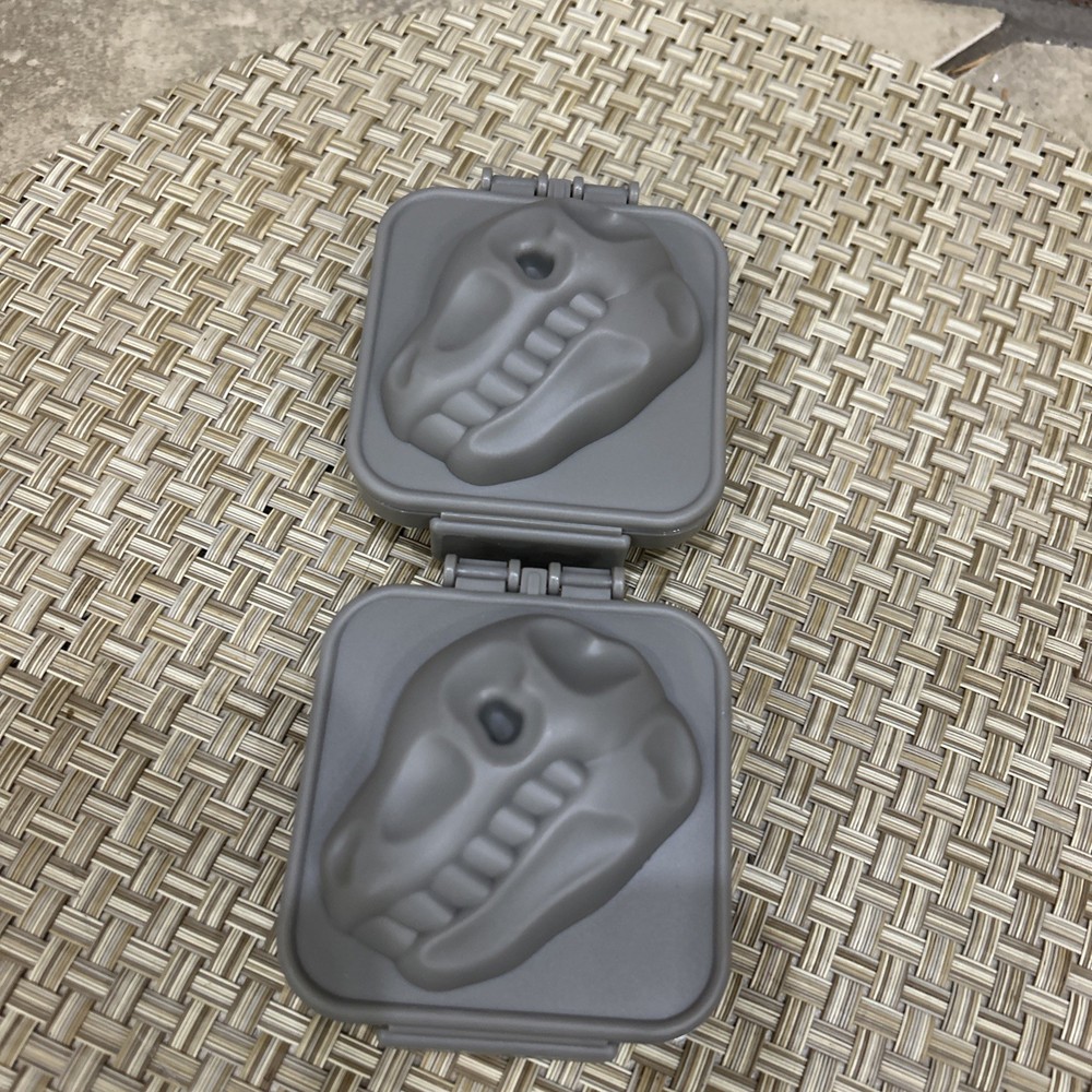 2 Dino MATIC Hard-Boiled Egg Mold, Small