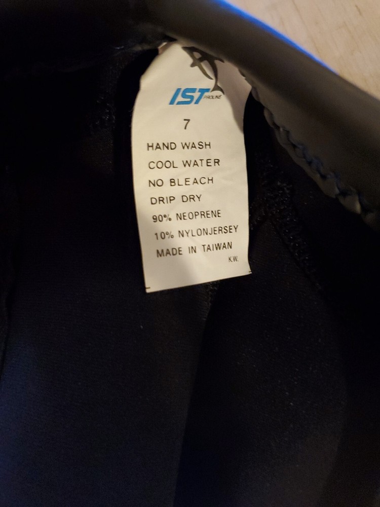 Ist Proline Black Blue Scuba Surf Wet Suit Size 7