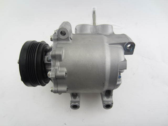 New A/C AC Compressor Kit For 2003-2009 GMC Envoy 5.3L only
