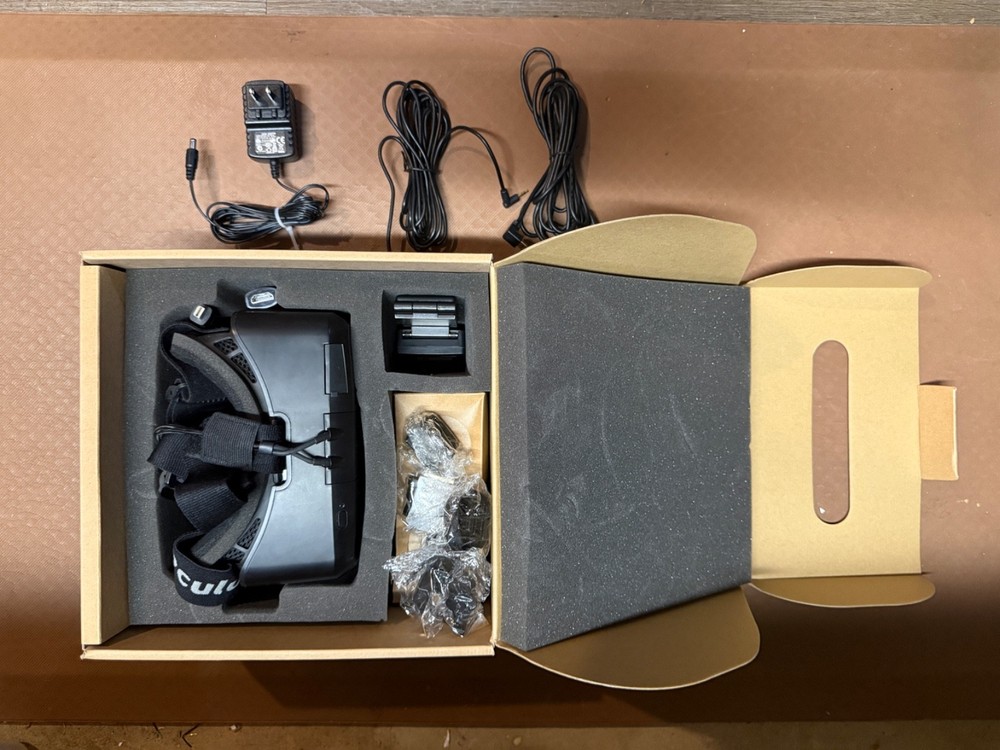 Oculus Rift DK2 | Used - Working | Orginal Packaging + All Accessories