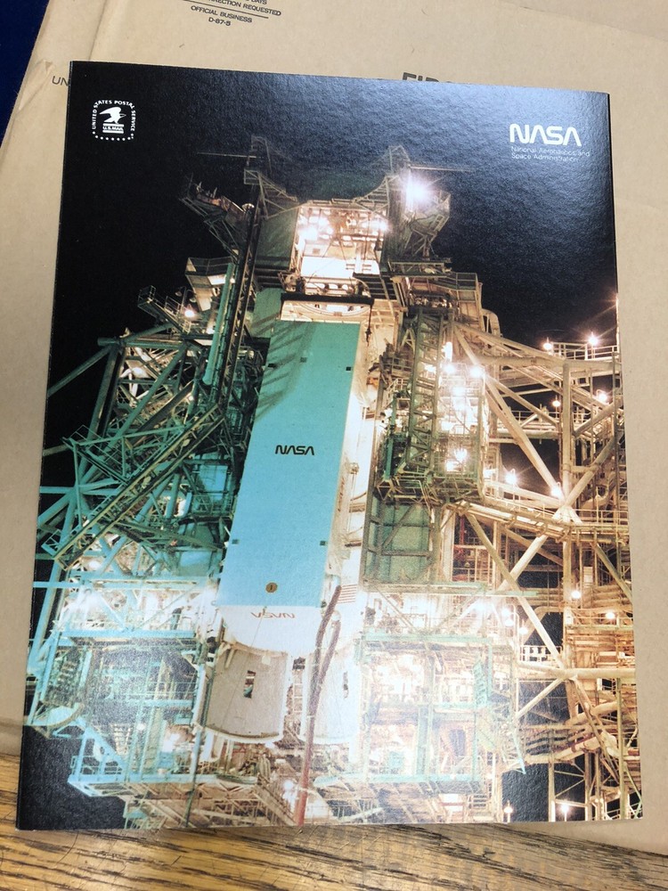 1909 STS-8 1983 COVER & FOLDER, FLOWN ON THE CHALLENGER SPACE SHUTTLE-UNOPENED