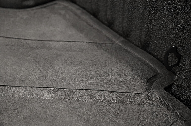 Dee Zee DZ77022 BED MAT