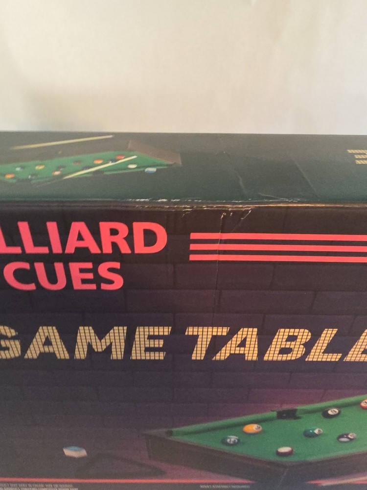 Classics 20-Inch Billiard Cues- Modern Expressions Game Table
