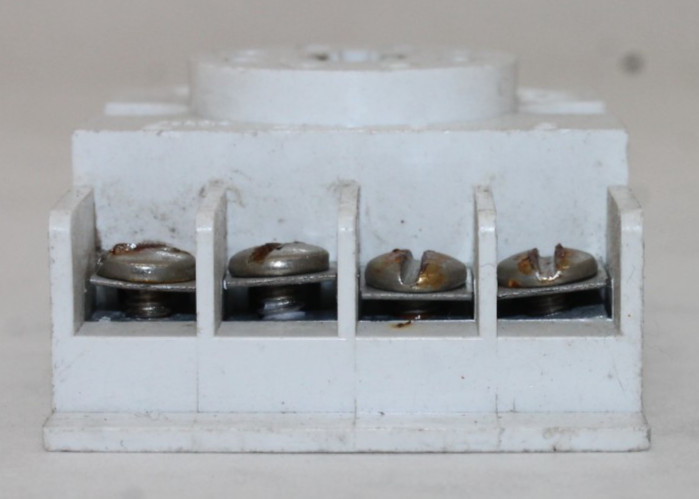 Curtis 8 Pin Relay Base