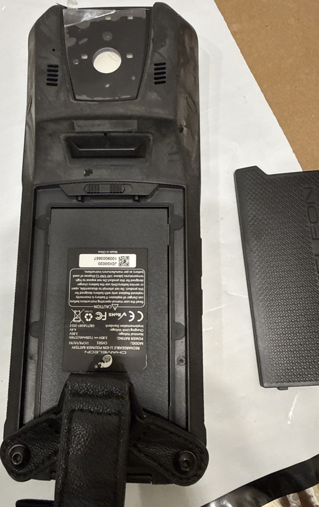 Chameleon 5 Rugged Biometric Handheld Device – Powers On Same As Pictures