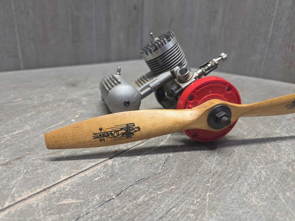 Vintage OS Max FP 40 RC Engine & Muffler UNTESTED