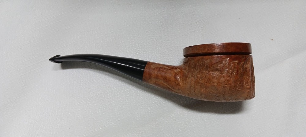 New The Doodler Medium Pot Briar Pipe Rough Surface