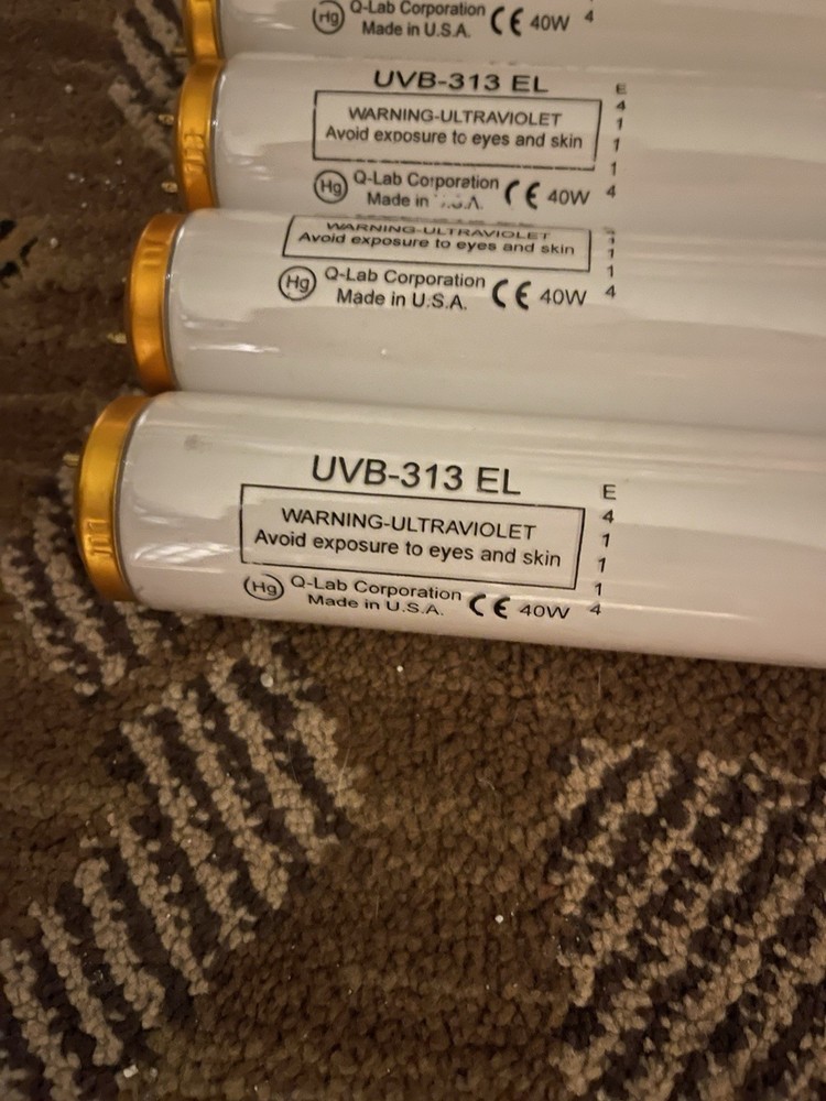 QLAB UVB-313EL Fluorescent Light Bulb 10 Total