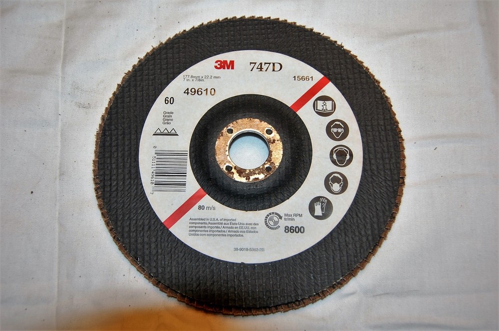 3M 60 Grit 7"X 7/8" Flap Disc 49610