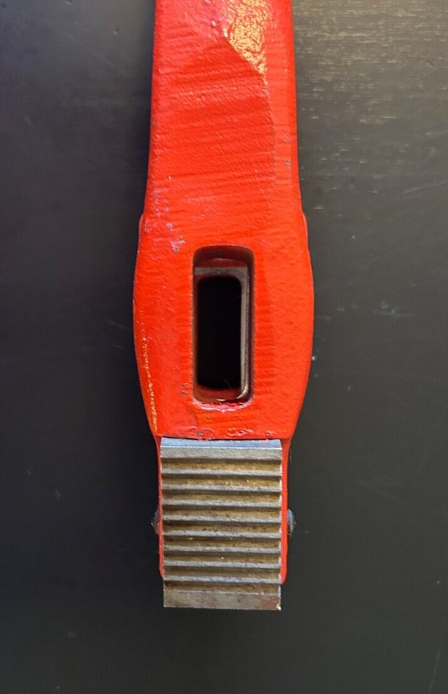 14" Rigid Offset Pipe Wrench Handle Only