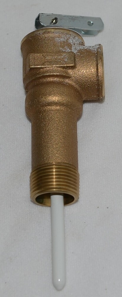 Cash Acme NCLX 5LX 19783 0150 3/4" Extended Inlet Pressure Relief Valve