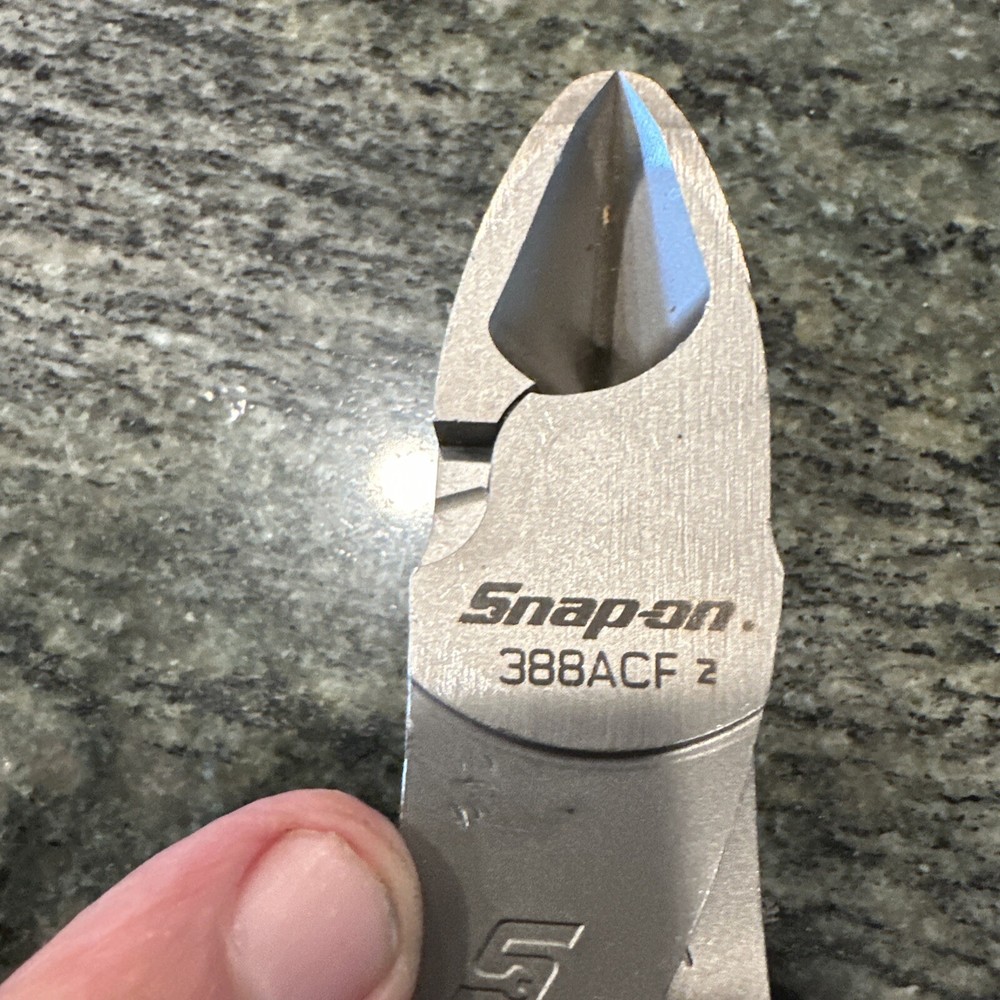 Snap-On 388acf 8" vector edge high leverage diagonal cutter black READ