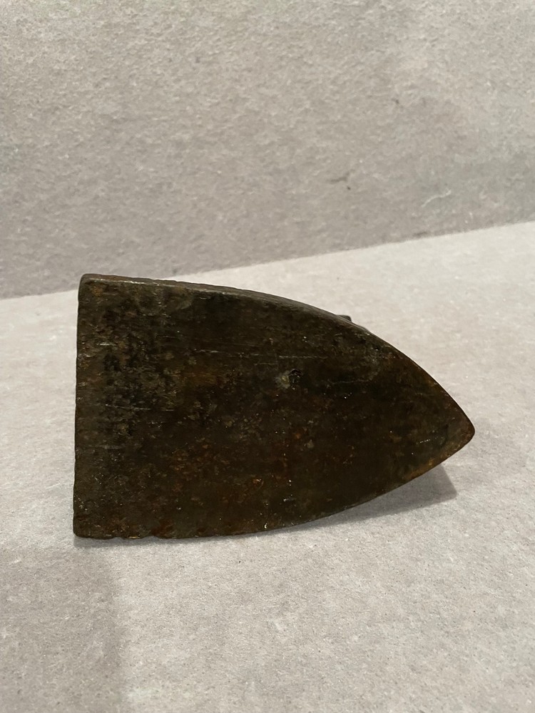 VINTAGE BLACKLOCK NO 7 IRON CAST IRON