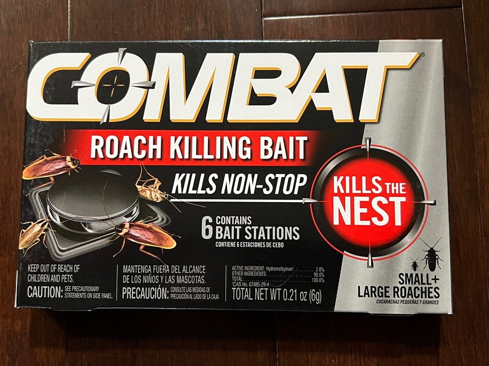 Combat Roach Killing Bait Stations for Small and Large Roaches, 6 Count