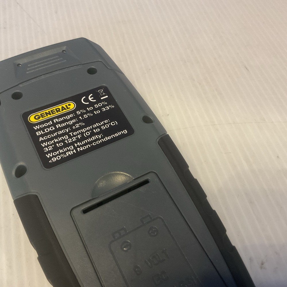 General Tools MMD4E Pin Type Digital Moisture Meter Wood Drywall