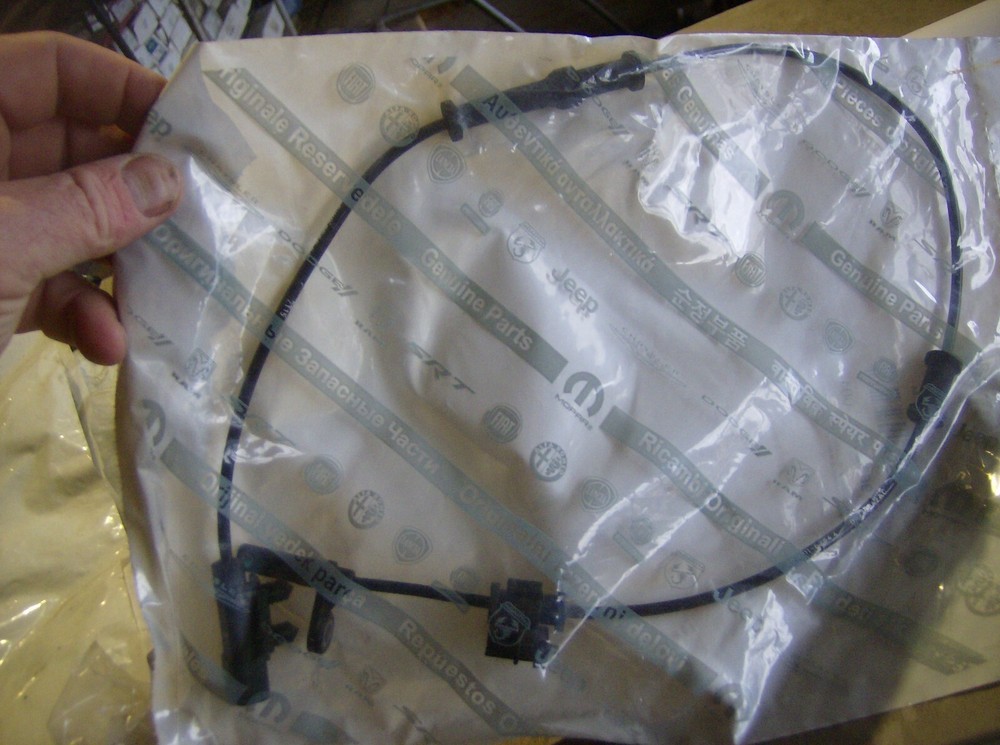 GENUINE MOPAR 04779642AC WHEEL SPEED SENSOR