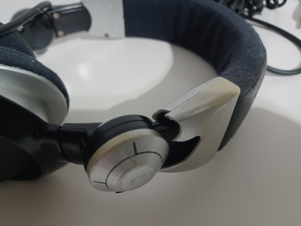 Technics RP-DJ1210 Headphones