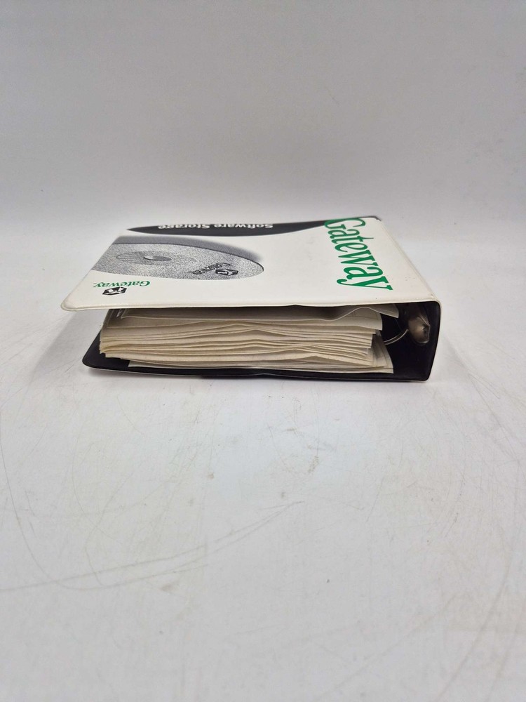 Gateway Software Storage Binder Microsoft Windows 98 WordPerfect 8 Used