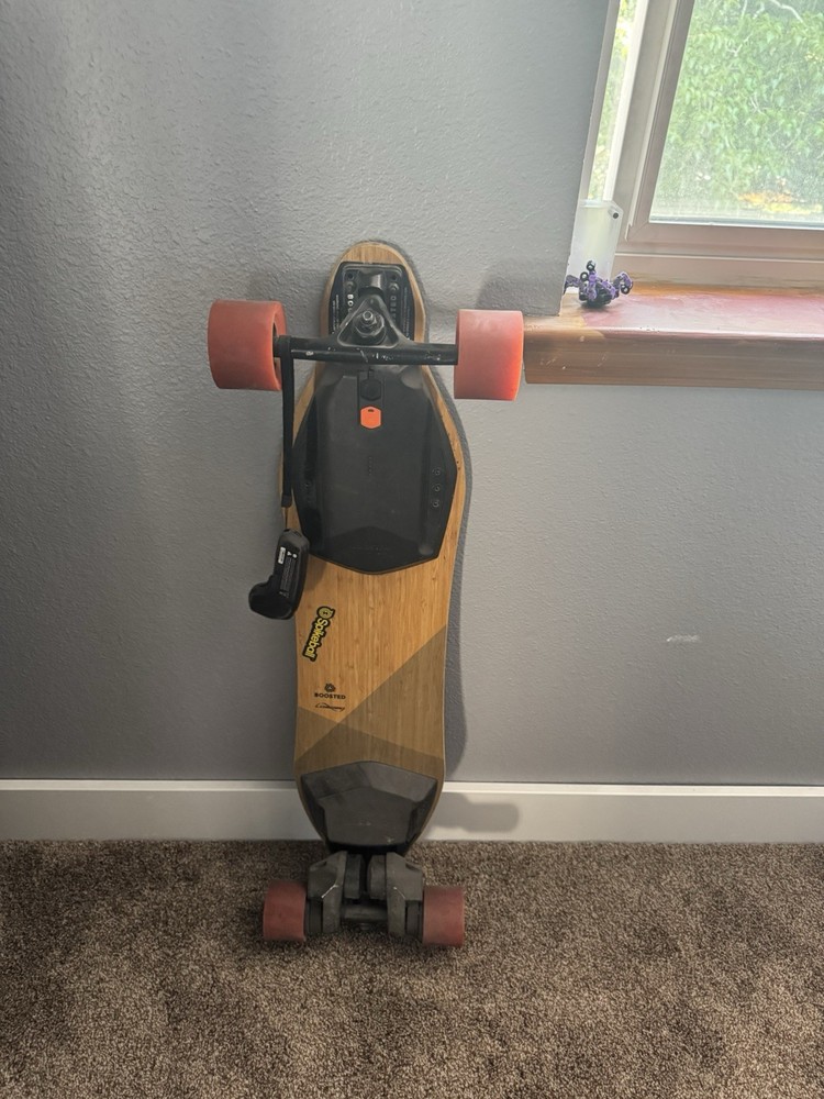 Boosted Board V2 With Extended Range Battery