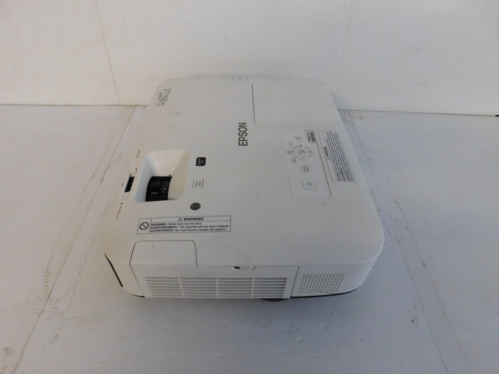 ^^ EPSON LCD PROJECTOR MODEL H620A (PLM112)