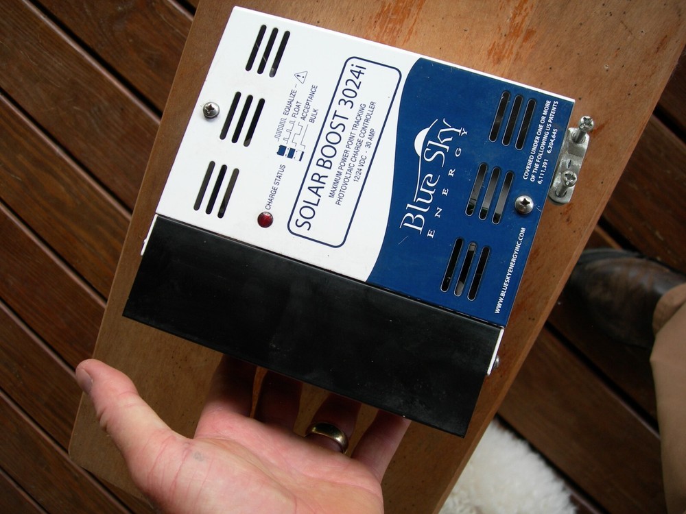 Blue Sky Solar Boost 3024i Solar Charge Controller 12/24 VDC 30 AMP