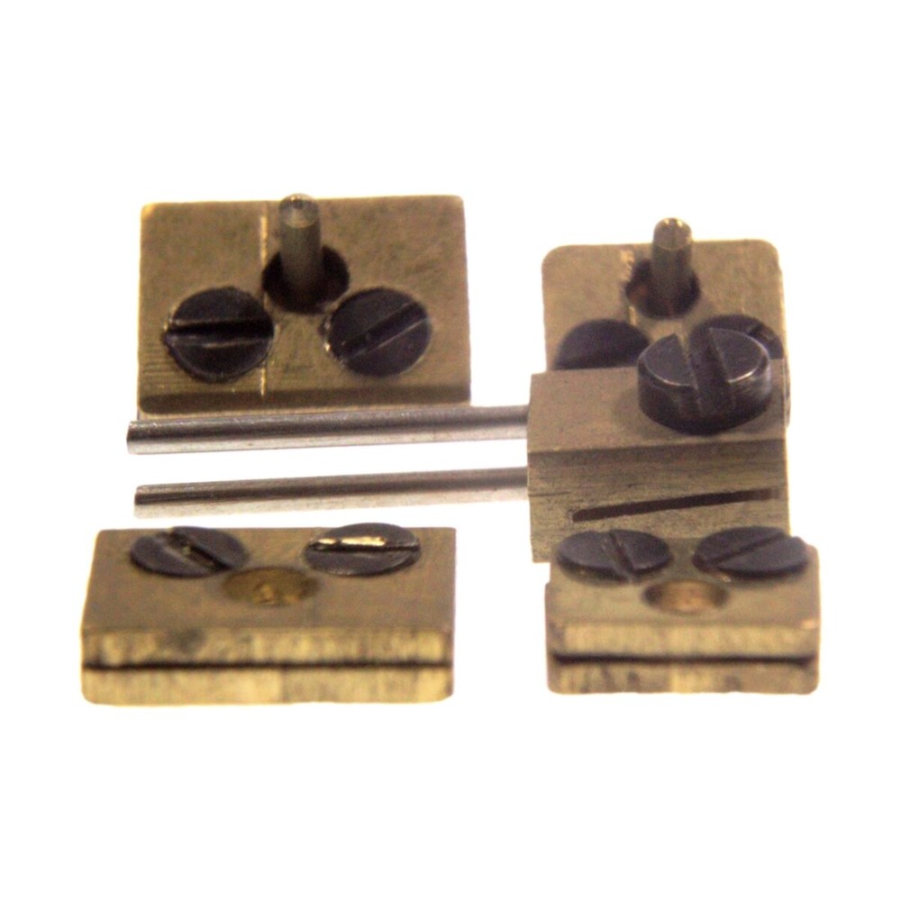 Fittings set for 400 day anniversary clock