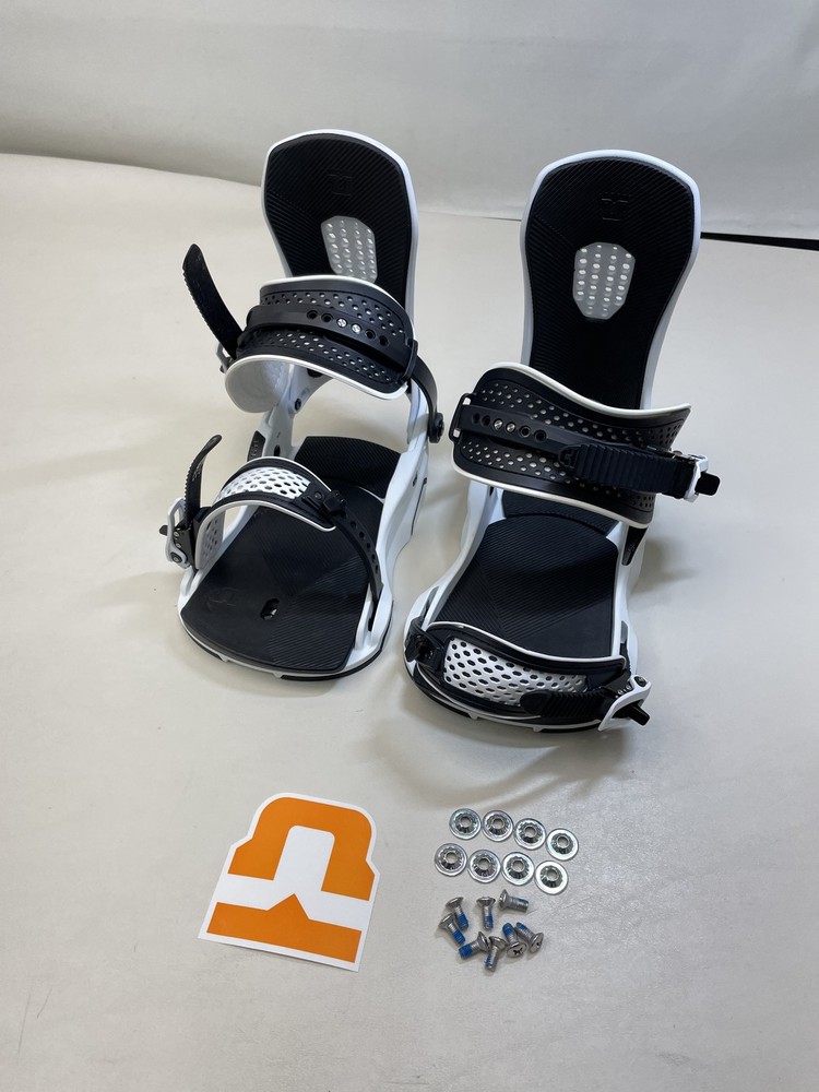 UNION FORCE SNOWBOARD BINDINGS WHITE SIZE MEDIUM