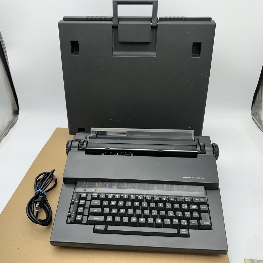 Olivetti PRAXIS 35 Typewriter w/Plastic Hard Case 1980s Powers On Needs Service*