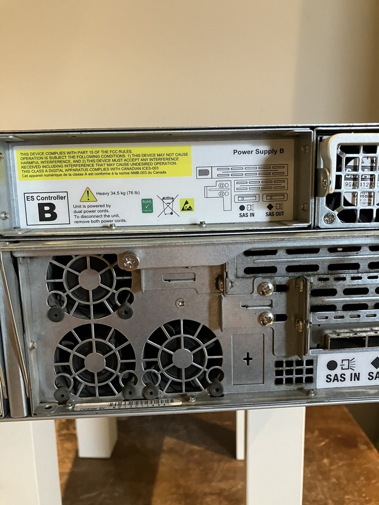 Nimble Storage CS200, CS400, ES1 3U Array, 2x SAS Controllers, 16x 3.5" Bays