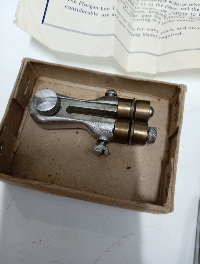 Morgan Lee Wall Paper Trimmer