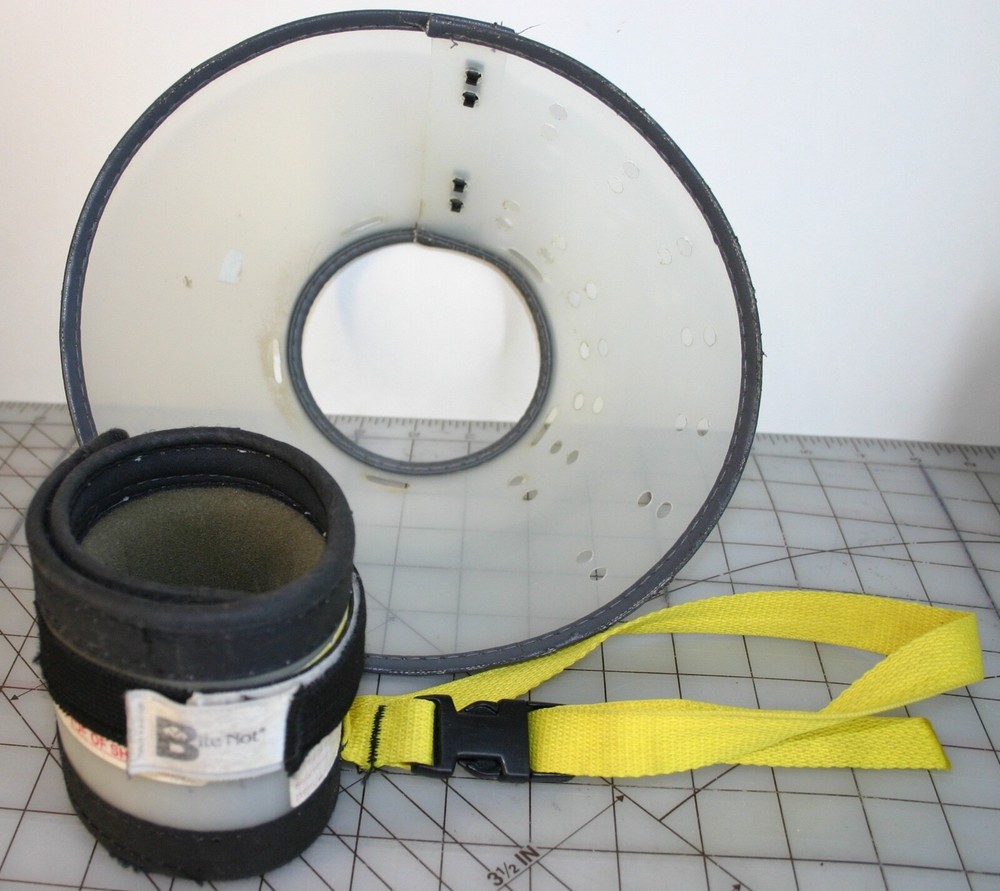 DOG MUZZLE & SATELLITE ISOLATION COLLAR - SM-MD