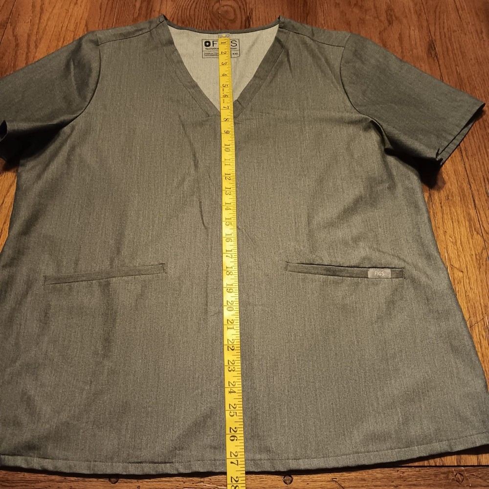 Figs Technical Collection Scrub Top Gray Women's Size XXL