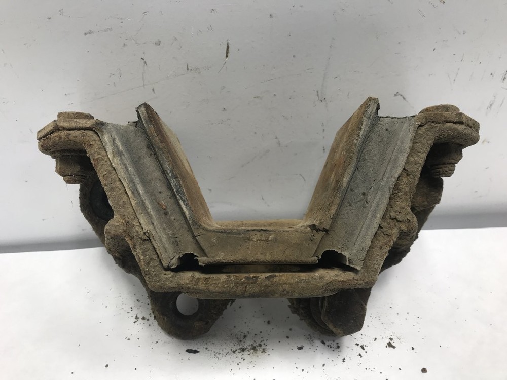 CAT C12 Engine Mount - Used