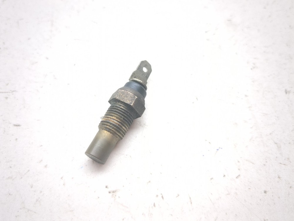 86-06 Kawasaki Concours ZG1000 Tempature Sensor