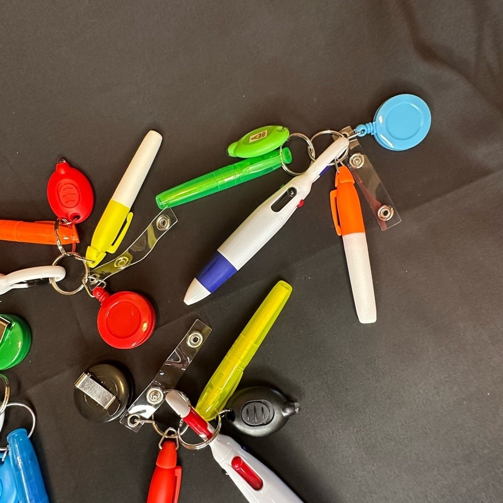 Multicolor Retractable Badge Holder Pen Set