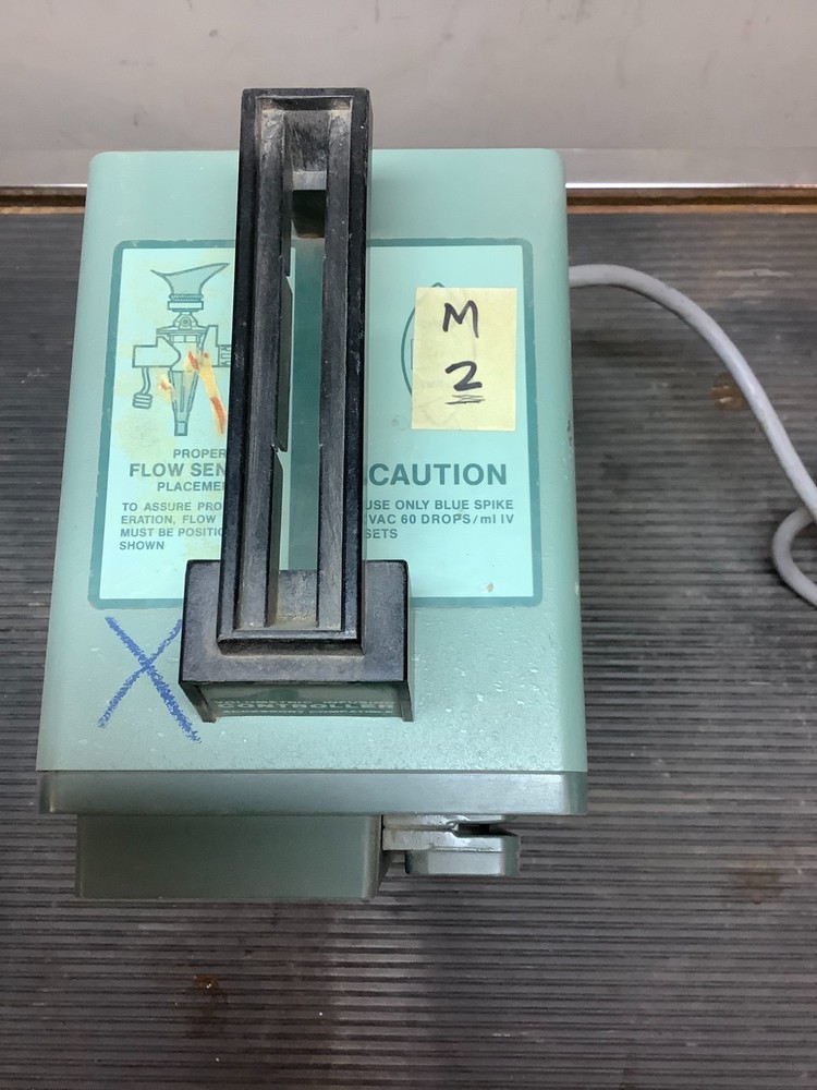 IVAC 260 VOLUMETRIC INFUSION CONTROLLER
