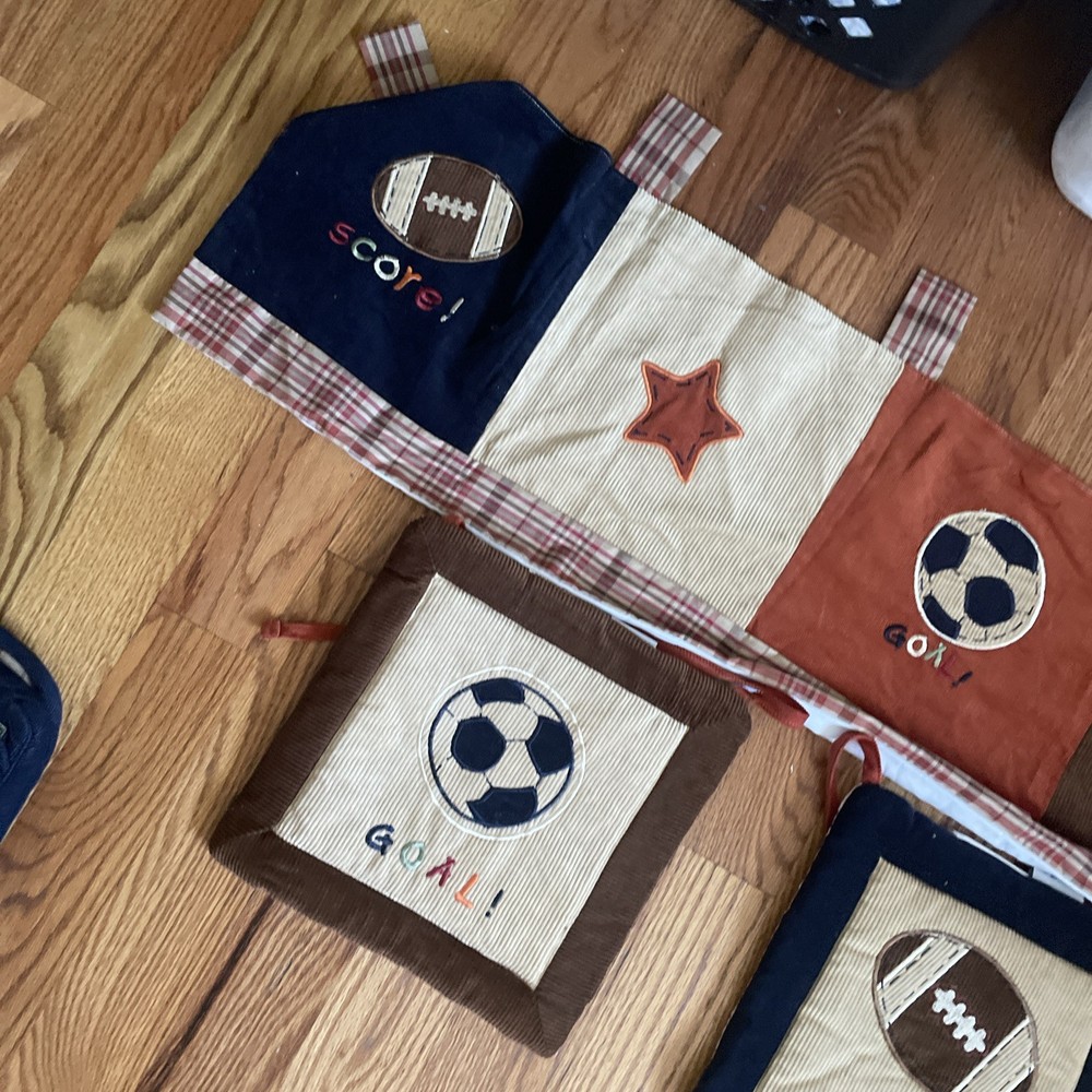 Nojo Infants Custom Bed Set Up 7 Pc