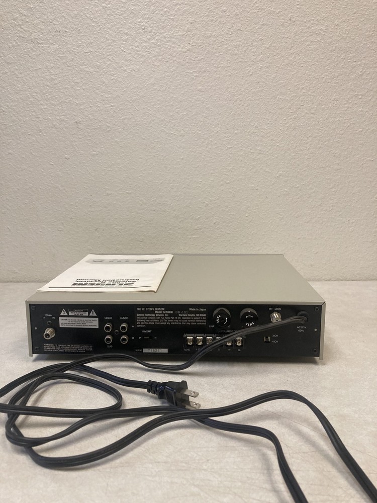 Vintage SenSeni Satellite Receiver model SR-101 Untested-Powers Up