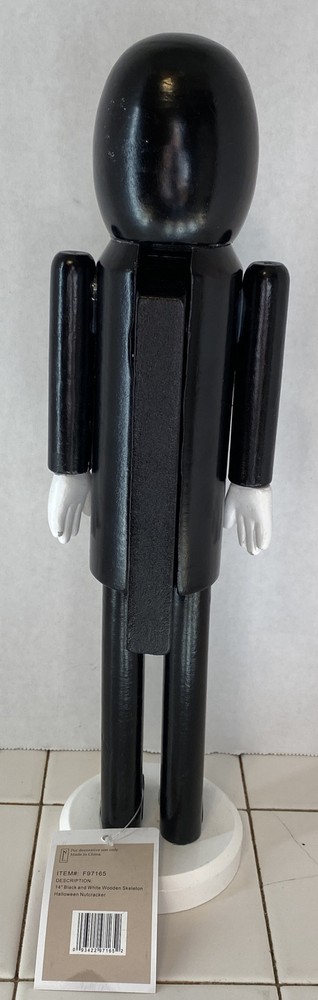 HALLOWEEN NUTCRACKER 14” SKELETON With Tag