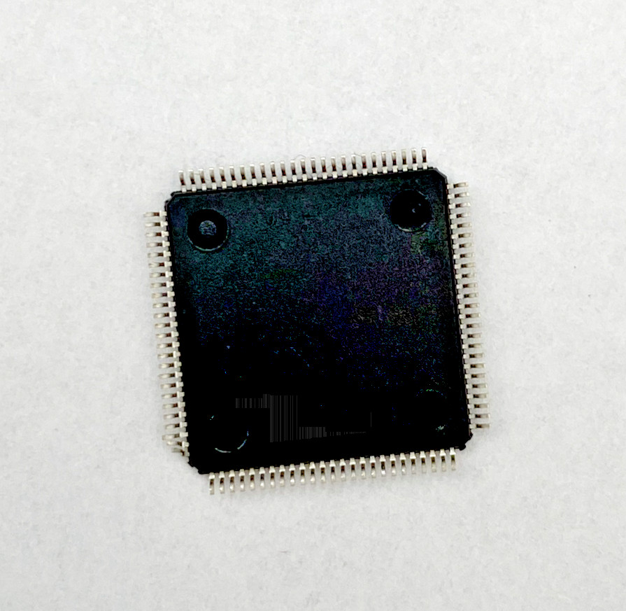 (1) TOSHIBA TMP93CW41DF JAPAN MICROCONTROLLER