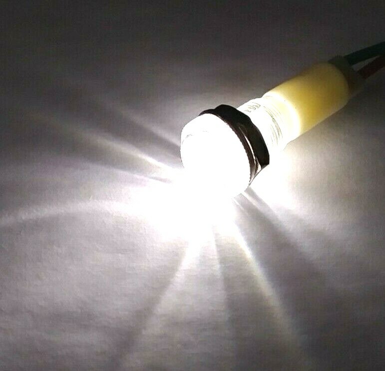 BBT Waterproof 12 volt DC/DC White LED Low-Profile Indicator Light