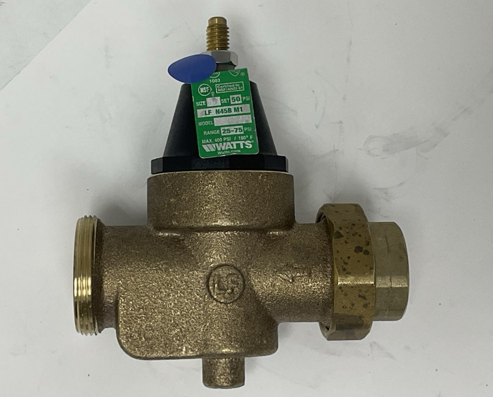 WATTS 1-1/8"NPT Thread Union FNPT  Water Pressure Reducing Valve LFN45BM1