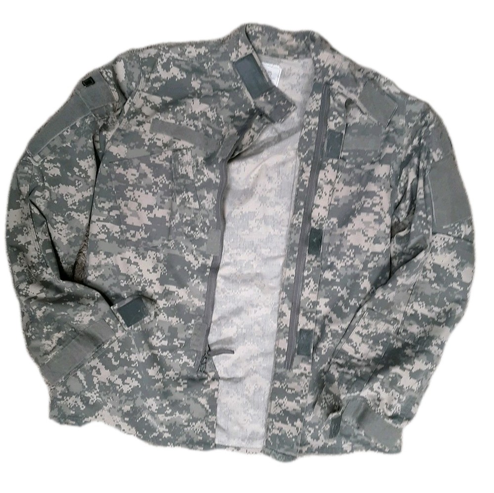 Coat, Army Combat Uniform Size Medium Long