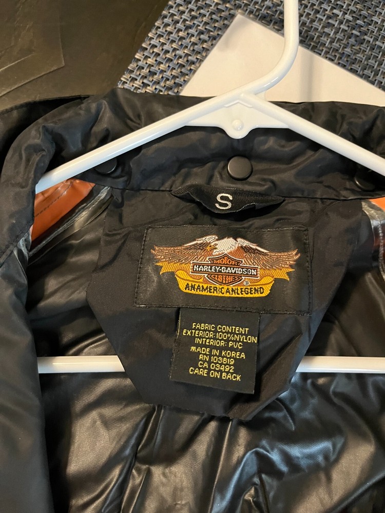 WOMENS HARLEY DAVIDSON RAIN SUIT - SIZE SMALL