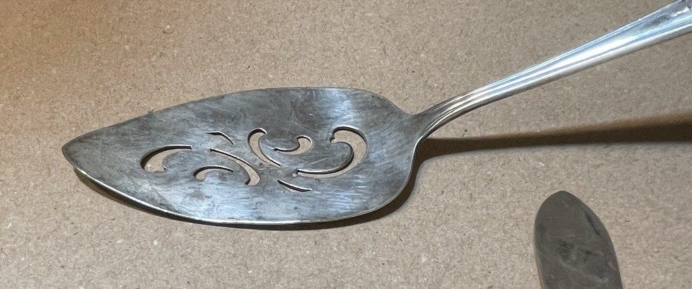 Oneida 1940 SILVER ROSE Silverplate SL&GH Rogers Flatware Pie Server & Spreader