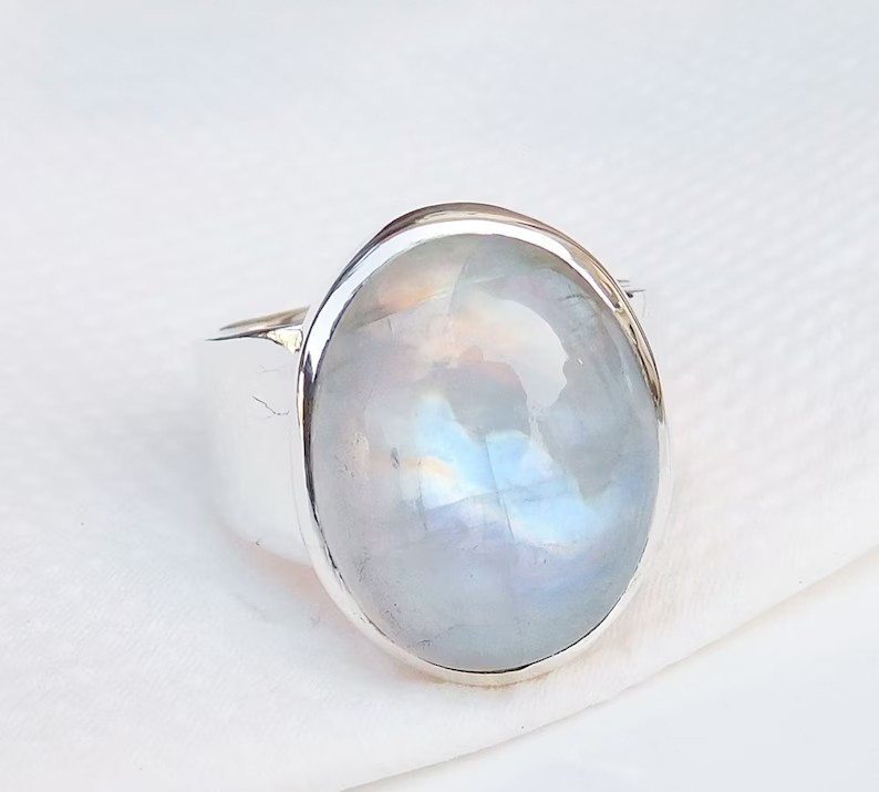 Solid 925 Sterling Silver Natural Rainbow Moonstone Large Oval Blue Flash Ring
