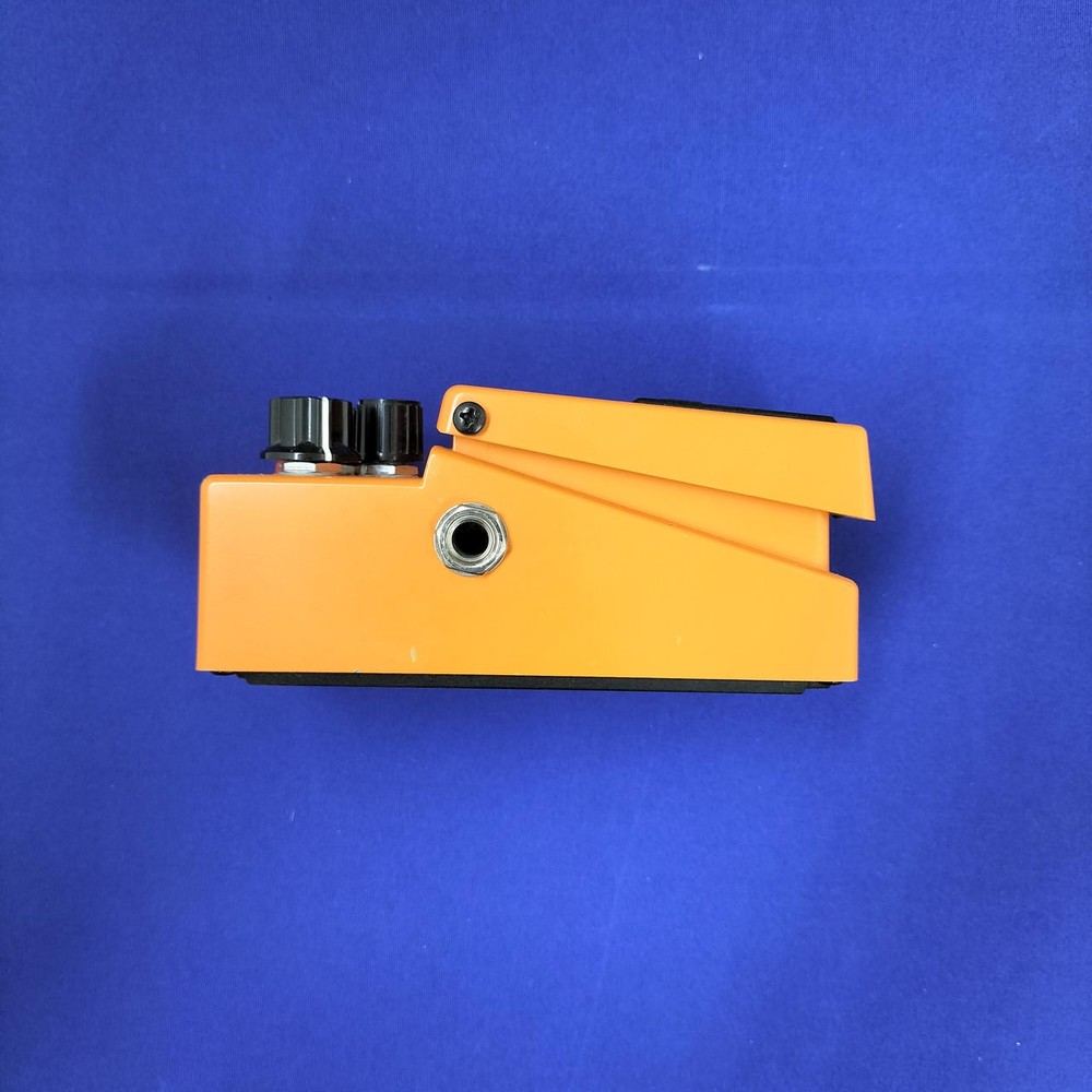 BOSS DS-1 DISTORTION Effector Pedal From Japan